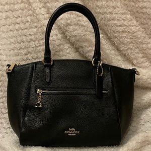 Like newCoach Elise Satchel